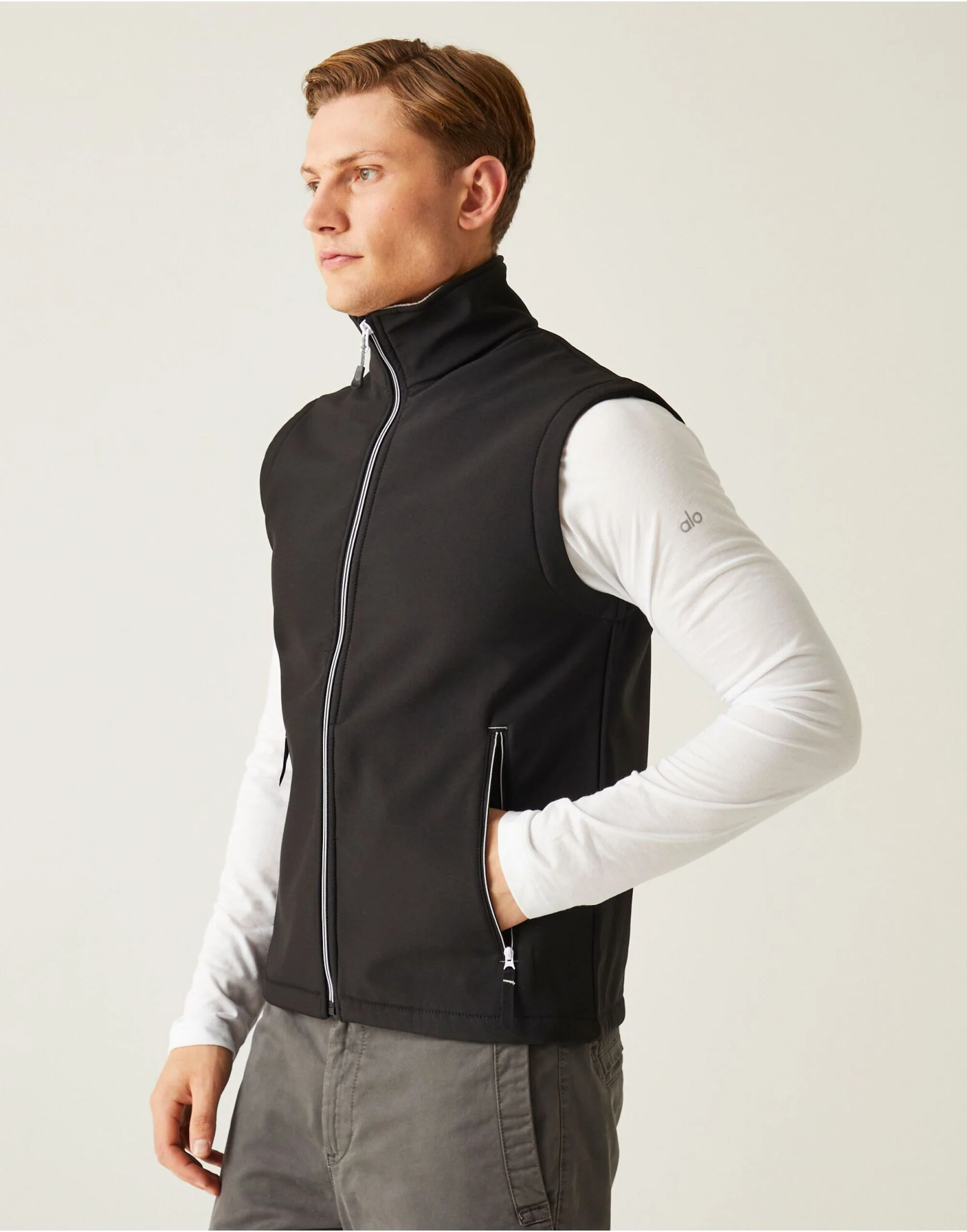 Regatta Professional Ascender Two Layer Soft Shell Bodywarmer - TRA925 - Image 14
