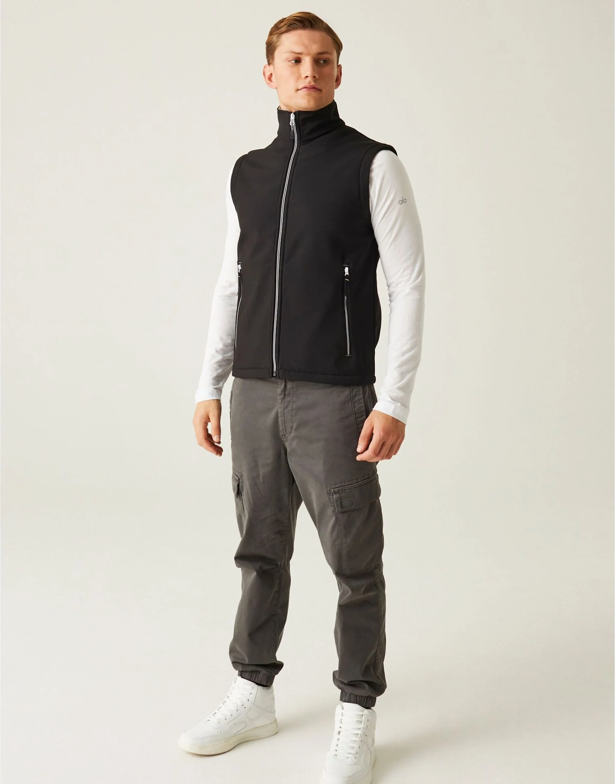Regatta Professional Ascender Two Layer Soft Shell Bodywarmer - TRA925 - Image 16