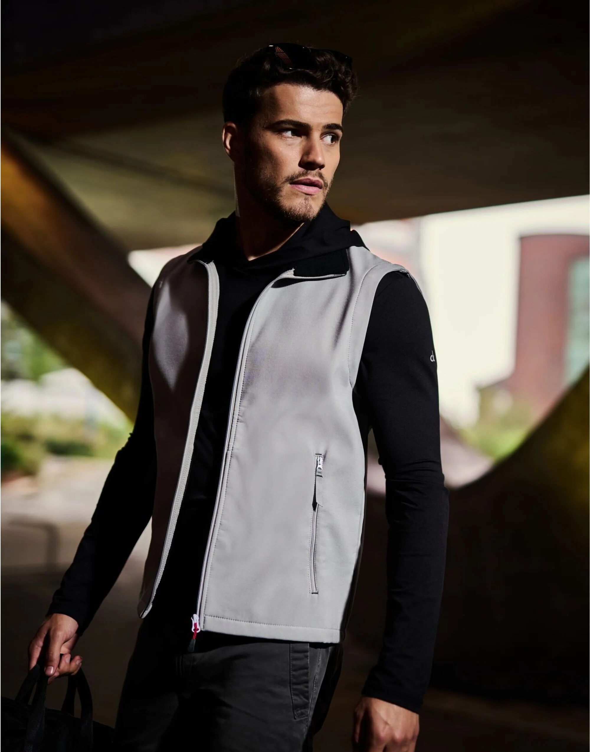 Regatta Professional Ascender Two Layer Soft Shell Bodywarmer - TRA925 - Image 3
