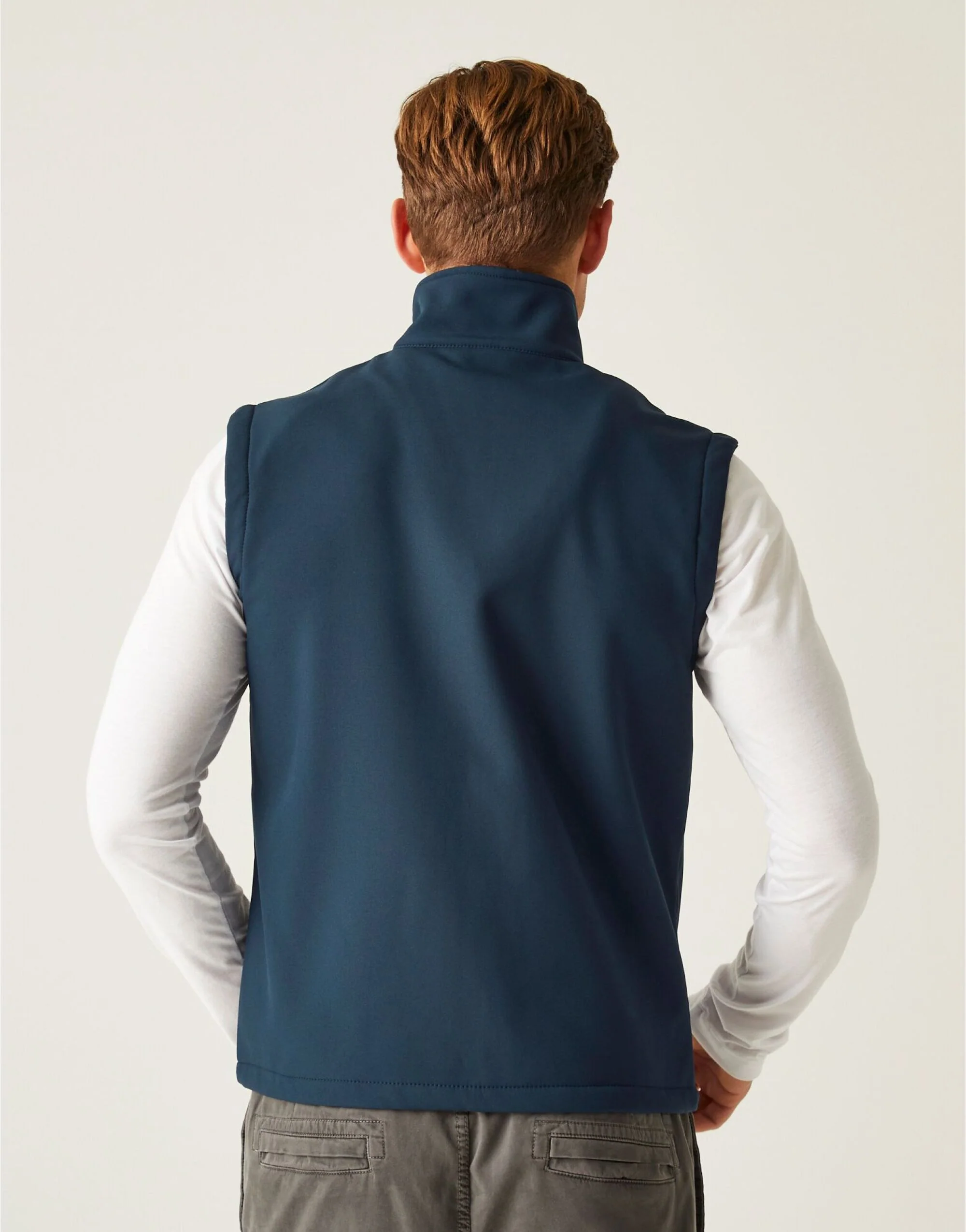 Regatta Professional Ascender Two Layer Soft Shell Bodywarmer - TRA925 - Image 9