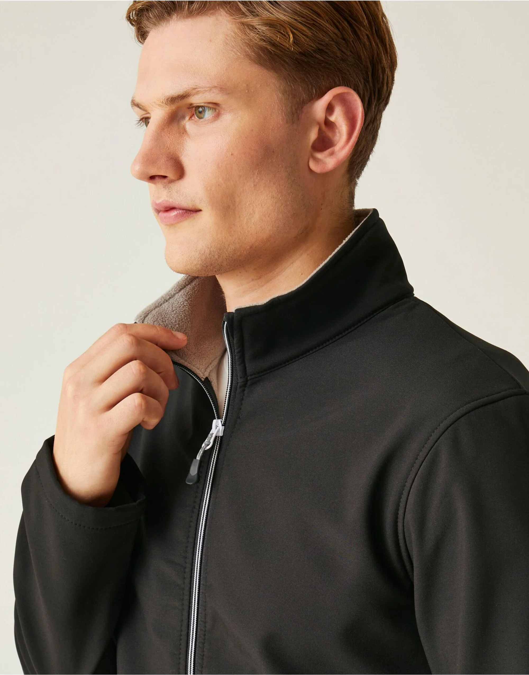 Regatta Professional Ascender Two Layer Softshell Jacket - TRA762 - Image 3