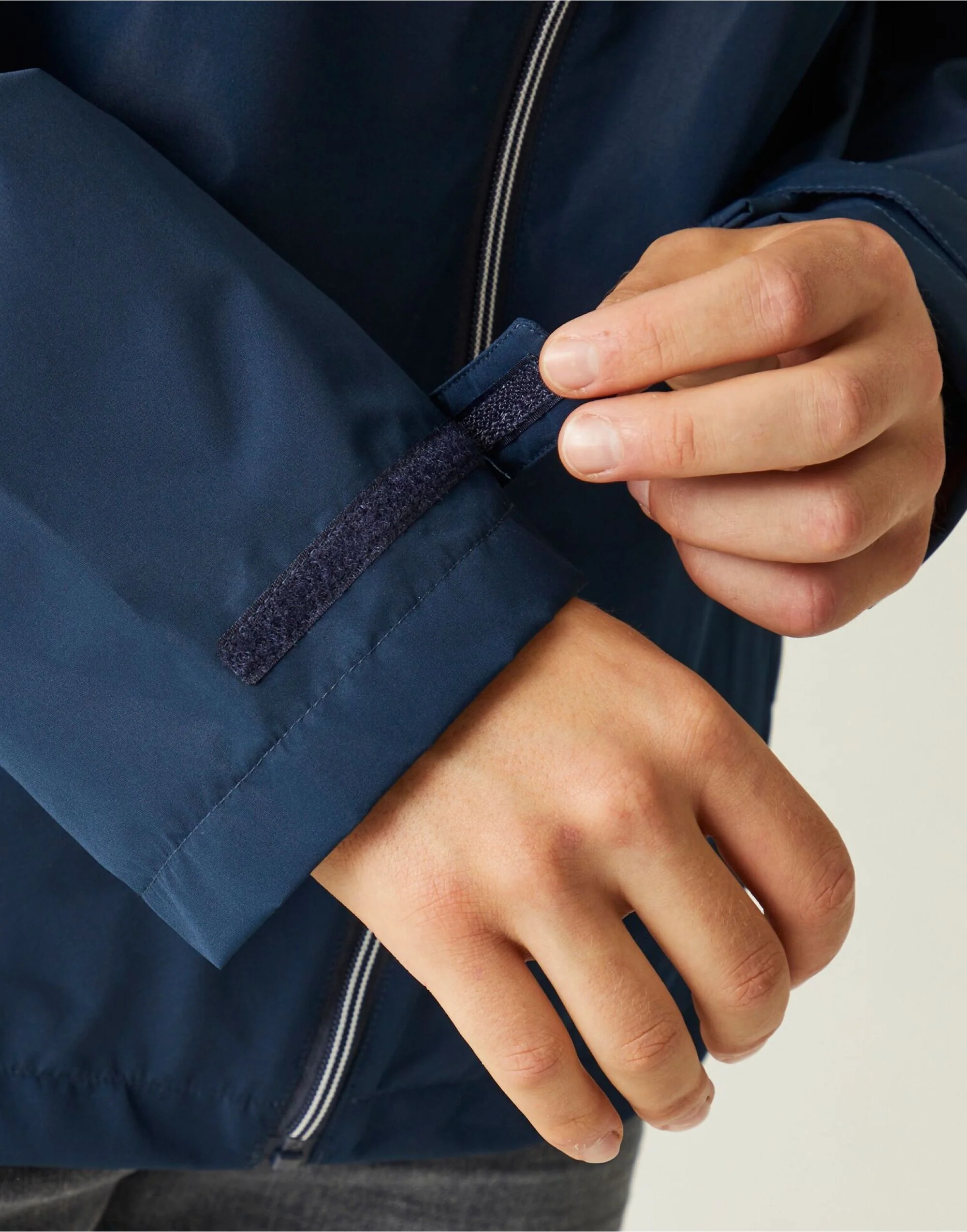 Regatta Professional Ascender Waterproof Shell Jacket - TRW532 - Image 7