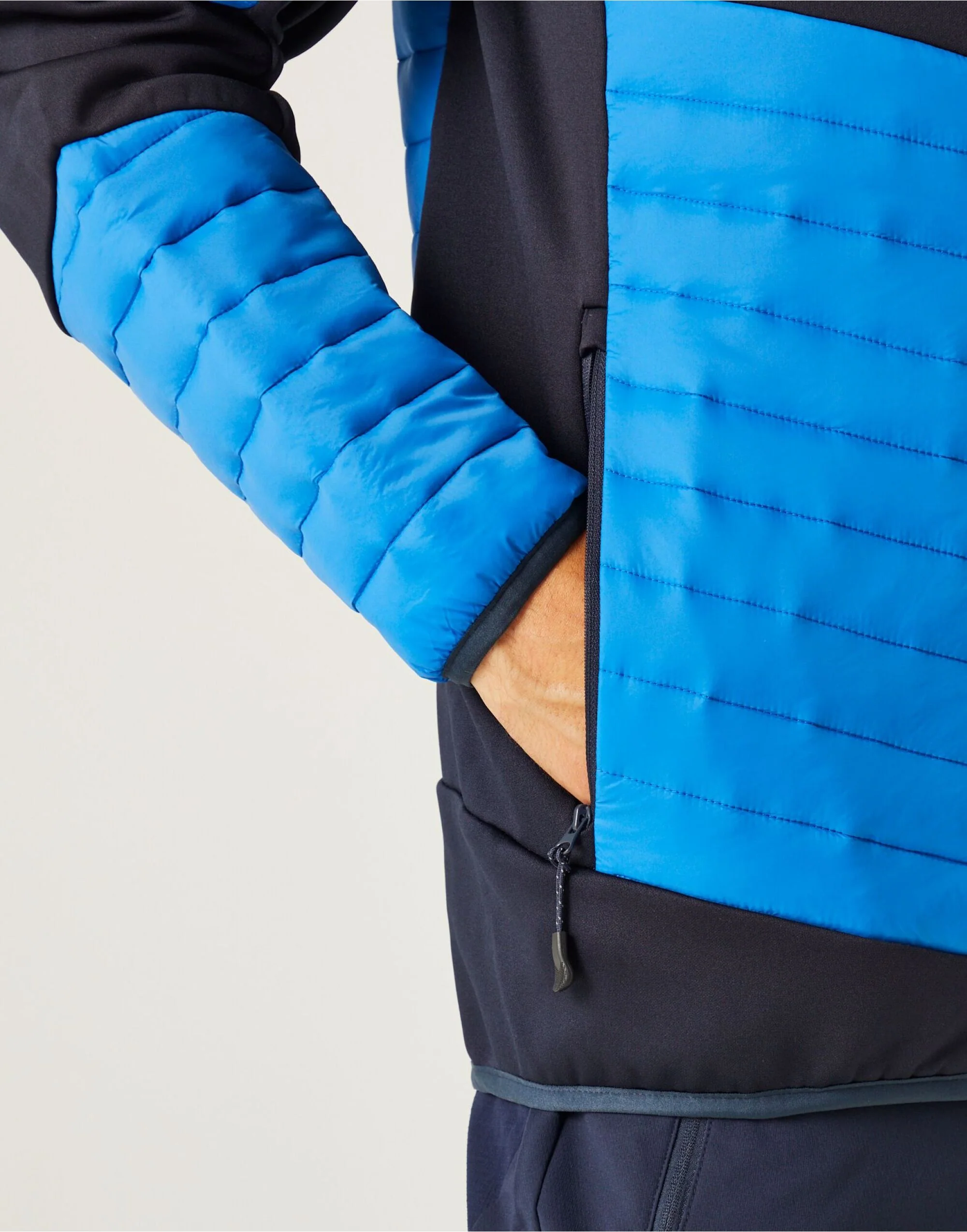 Regatta Professional E-Volve Thermal Hybrid Jacket - TRA563 - Image 12