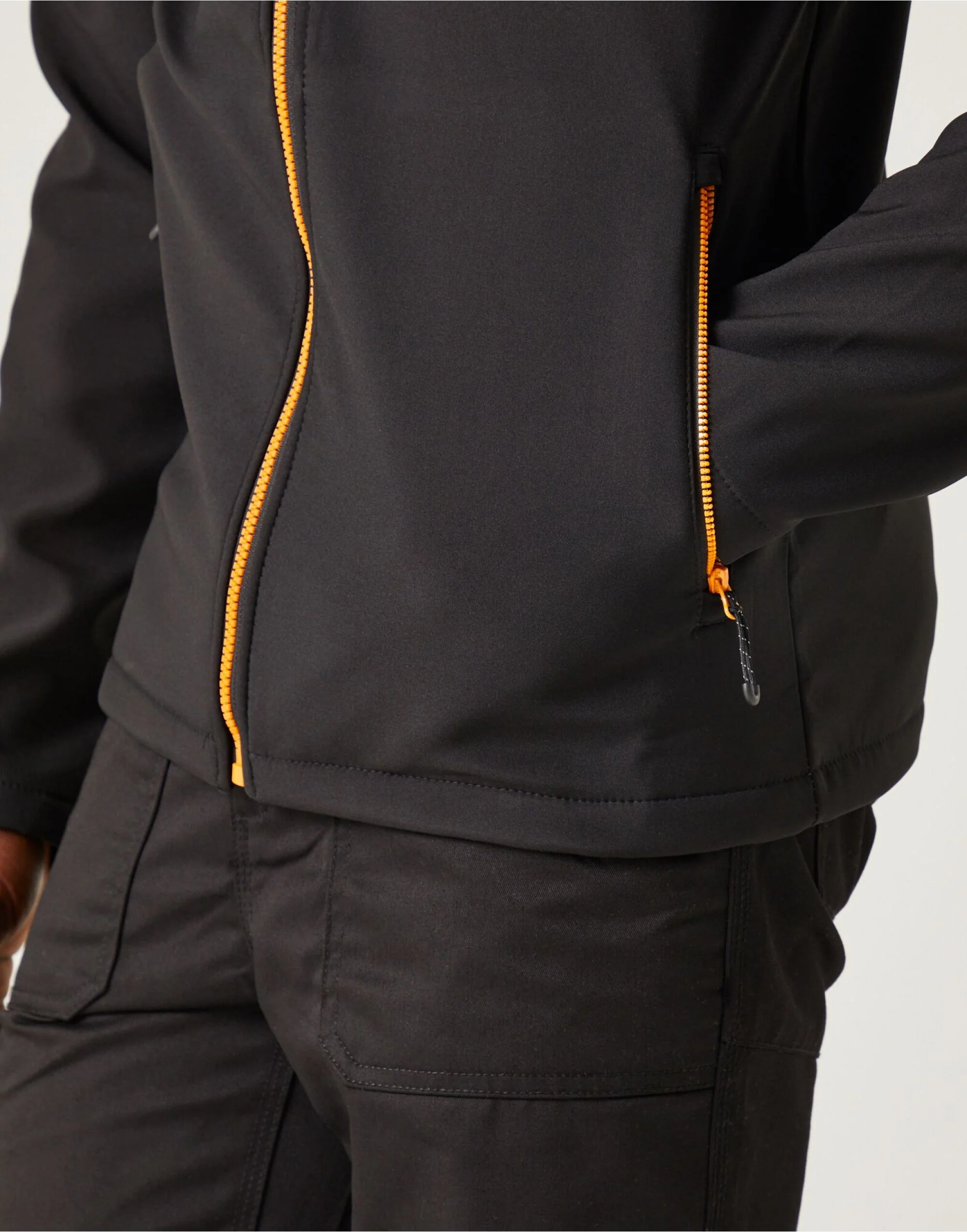 Regatta Professional Navigate 2-Layer Hooded Softshell Jacket - TRA705 - Image 3