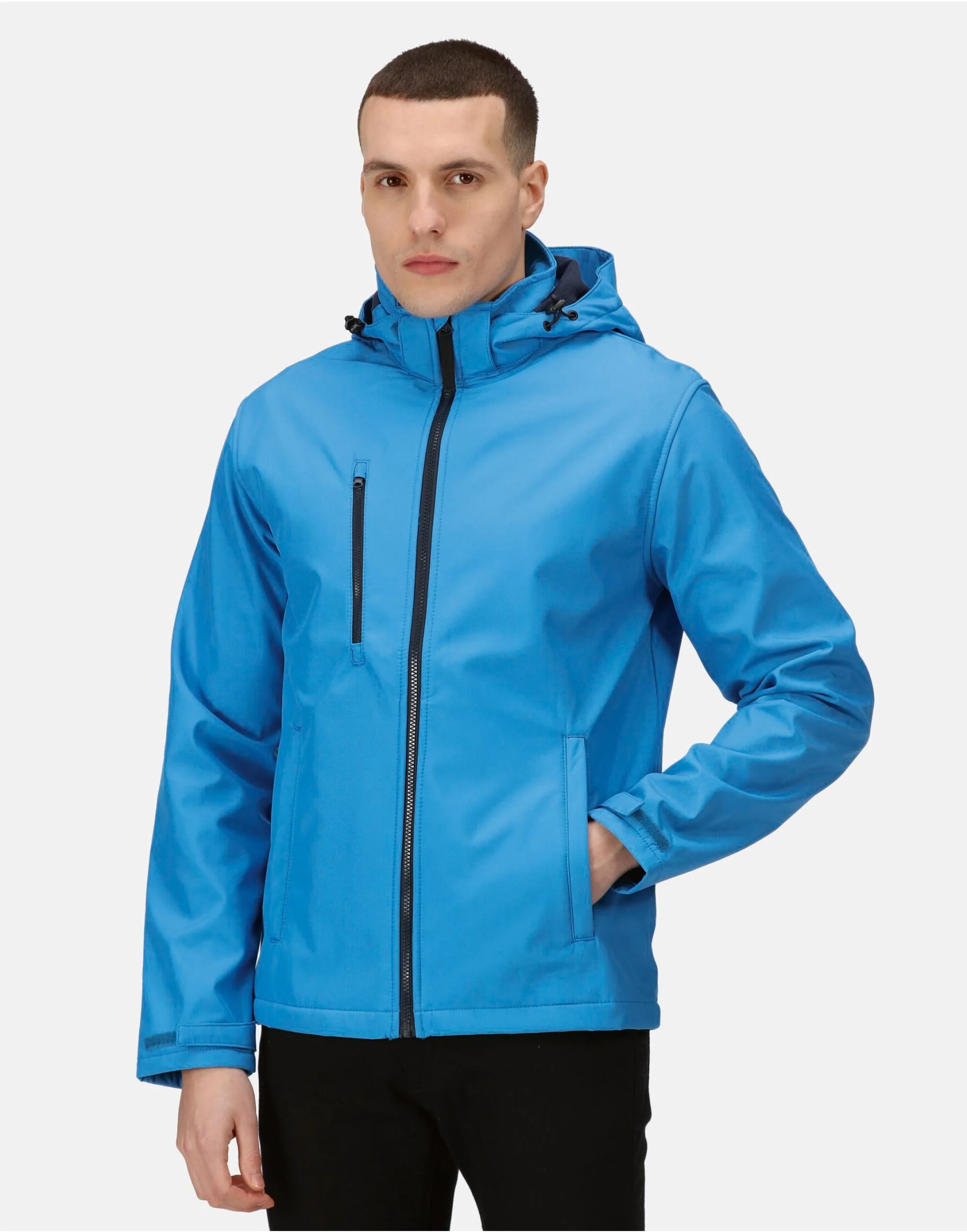 Regatta Professional Venturer 3 Layer Hooded Softshell TRA701 - Image 16