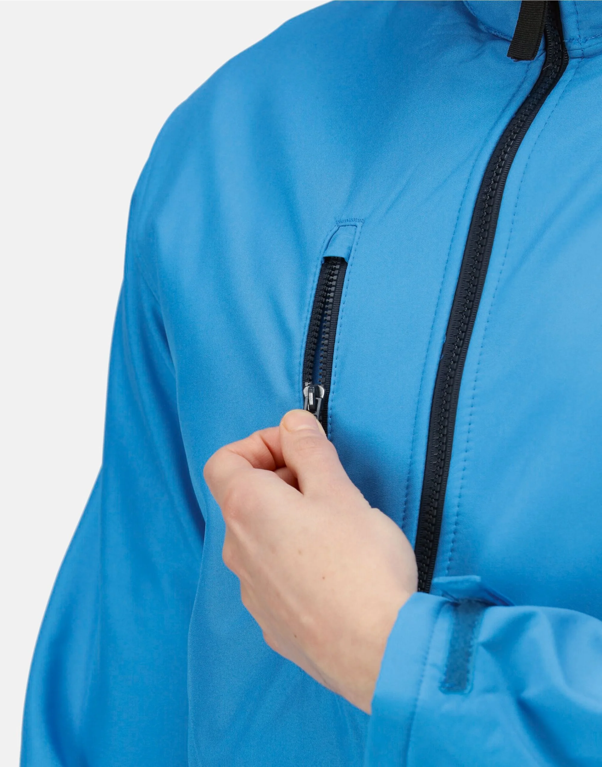 Regatta Professional Venturer 3 Layer Hooded Softshell TRA701 - Image 19