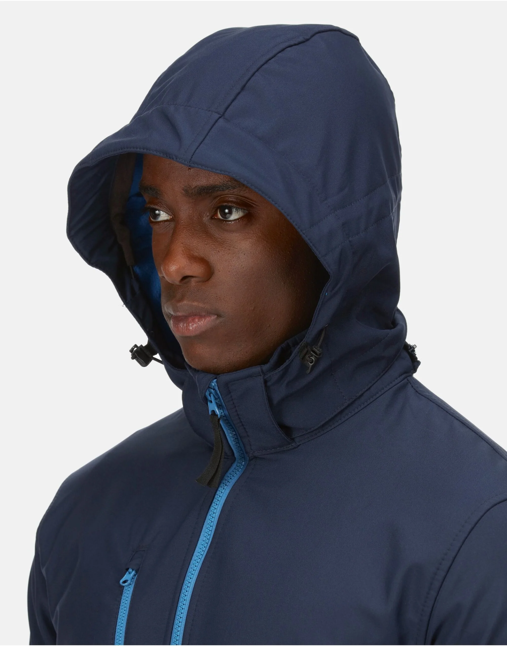 Regatta Professional Venturer 3 Layer Hooded Softshell TRA701 - Image 24