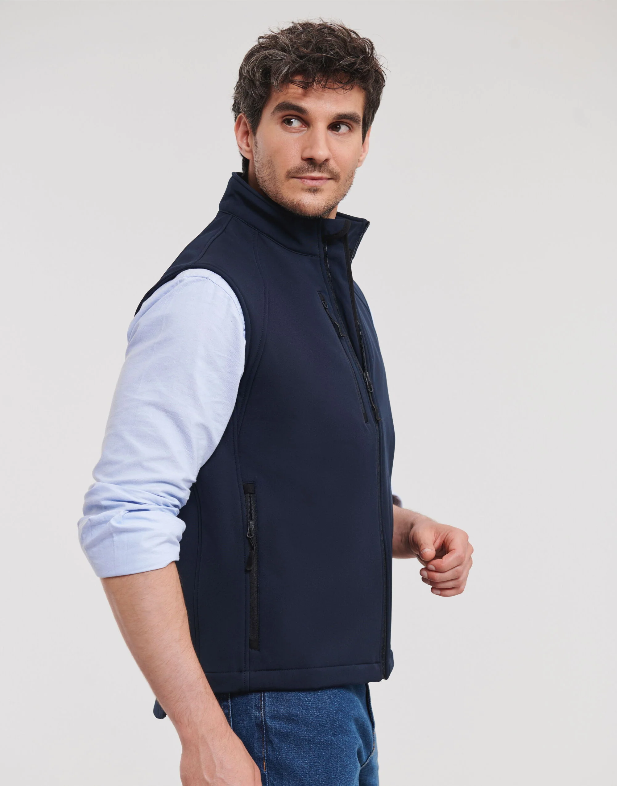 Russell Mens Softshell Gilet - R141M - Image 2